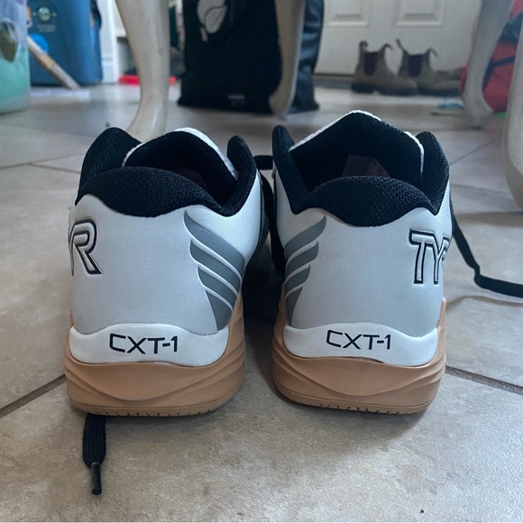 TYR CYX-1 Training Shoes - Picture 4 of 12